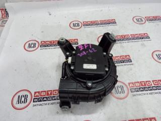 Фото запчасти мотор охлаждения батареи HONDA CR-Z контрактная запчасть Запчасть мотор охлаждения батареи HONDA CR-Z