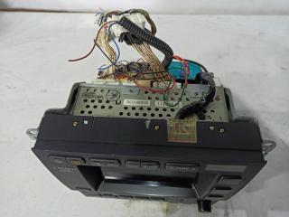 Монитор TOYOTA CROWN MAJESTA JZS155 86111-30110 2 ракурс