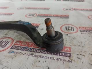 Рычаг правый передний MITSUBISHI DIAMANTE F31A 2 ракурс