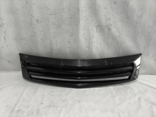 Решетка радиатора TOYOTA NOAH ZRR70 1 ракурс