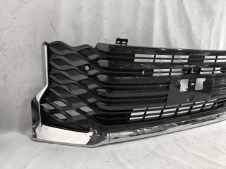 Решетка бамперная TOYOTA VOXY ZWR90 53111-V1040 2 ракурс