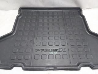 Коврик багажника TOYOTA PRIUS ALPHA ZVW41 5 ракурс