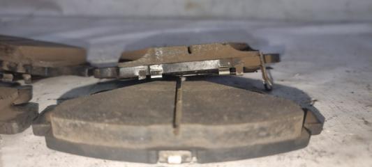 Тормозные колодки передние TOYOTA BB NCP31 4 ракурс