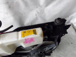 Радиатор основной TOYOTA NOAH ZWR80 16400-37280 3 ракурс Радиатор основной TOYOTA NOAH ZWR80 16400-37280 3 ракурс