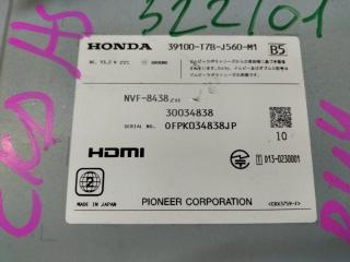 Магнитофон HONDA VEZEL RU4 39100-T7B-J560-M1 2 ракурс