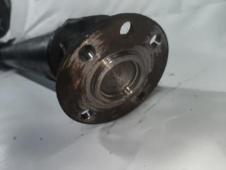 Карданный вал TOYOTA VISTA SV55 3 ракурс Карданный вал TOYOTA VISTA SV55 3 ракурс