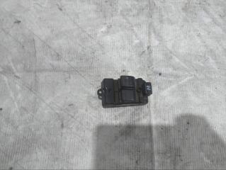 Блок управления стеклоподъемниками передний правый MAZDA BONGO