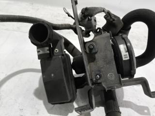 Насос TOYOTA VOLTZ ZZE137 17610-22020 2 ракурс Насос TOYOTA VOLTZ ZZE137 17610-22020 2 ракурс