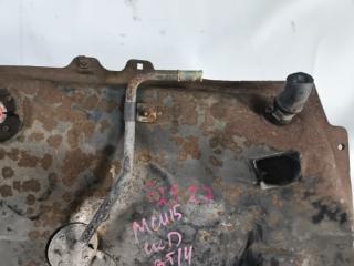 Бензобак TOYOTA HARRIER MCU15 1MZ-FE 4 ракурс