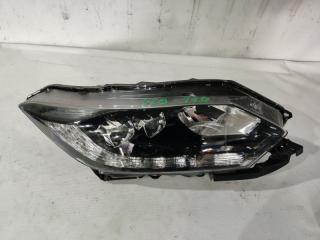 Фара правая HONDA VEZEL RU3 100-62164 1 ракурс
