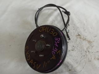 Запчасть ступица задняя правая NISSAN BASSARA