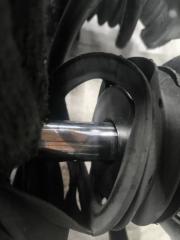Стойка передняя BMW X1 F48 3 ракурс