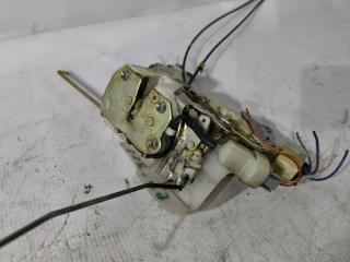Замок двери левый передний TOYOTA HARRIER SXU10 2 ракурс