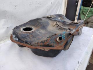 Бензобак TOYOTA HARRIER ACU10 2 ракурс
