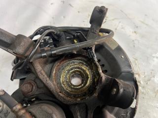 Ступица правая передняя TOYOTA VITZ SCP10 5 ракурс