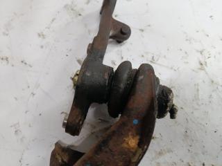 Рычаг правый передний TOYOTA CORONA ST140 3 ракурс