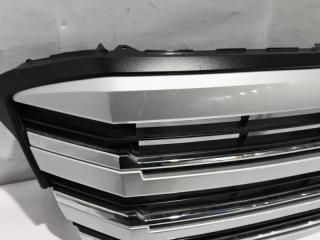 Решетка радиатора TOYOTA LAND CRUISER VJA300 3 ракурс