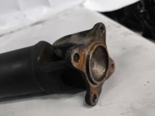 Карданный вал TOYOTA CRESTA GX100 2 ракурс Карданный вал TOYOTA CRESTA GX100 2 ракурс