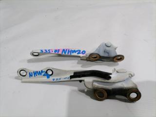 Запчасть петля капота TOYOTA PRIUS