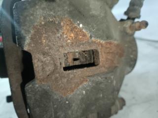 Стойка правая передняя TOYOTA CORONA ST140 3 ракурс