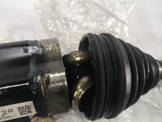 Привод правый передний TOYOTA COROLLA AXIO NZE164 5 ракурс Привод правый передний TOYOTA COROLLA AXIO NZE164 5 ракурс
