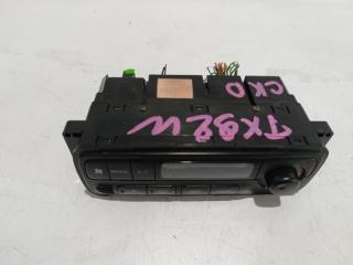Консоль магнитофона SUZUKI GRAND ESCUDO TX92W 1 ракурс Консоль магнитофона SUZUKI GRAND ESCUDO TX92W 1 ракурс