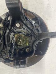 Ступица передняя правая BLUEBIRD SYLPHY KG11