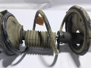 Стойка левая передняя TOYOTA RAV4 SXA15 3 ракурс Стойка левая передняя TOYOTA RAV4 SXA15 3 ракурс