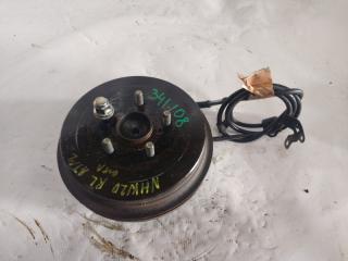 Запчасть ступица задняя левая TOYOTA PRIUS