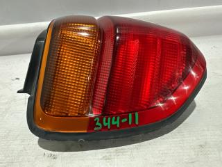 Стоп-сигнал левый NISSAN STAGEA WHC34 7410 4 ракурс Стоп-сигнал левый NISSAN STAGEA WHC34 7410 4 ракурс