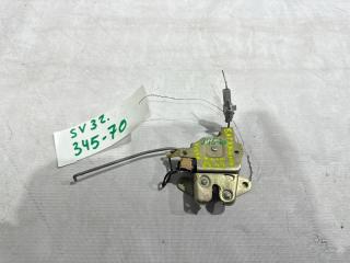 Замок багажника TOYOTA VISTA SV32 1 ракурс