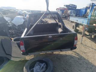 Кузов NISSAN DATSUN FMD22 KA24DE 1 ракурс
