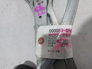 Стеклоподъемник правый передний TOYOTA DYNA XZU334 3 ракурс