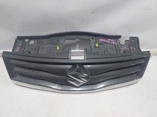 Решетка радиатора SUZUKI ESCUDO TDA4W 2 ракурс Решетка радиатора SUZUKI ESCUDO TDA4W 2 ракурс