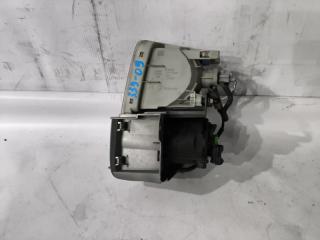 Туманка правая TOYOTA PRIUS ZVW30 81520-47010 4 ракурс