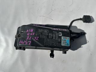 Блок предохранителей  TOYOTA CROWN LS141 2L-TE 1 ракурс