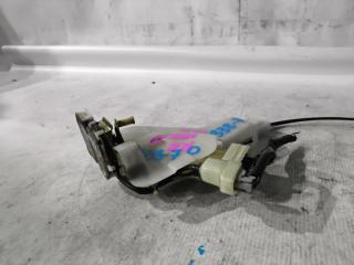 Замок двери правый задний TOYOTA HARRIER MCU10 5 ракурс