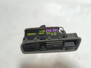 Часы TOYOTA MARK II JZX100 3 ракурс
