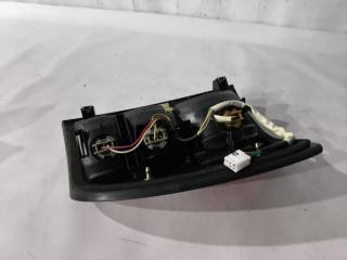 Стоп-сигнал правый TOYOTA LAND CRUISER UZJ100 60-70 5 ракурс