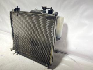 Радиатор основной TOYOTA TANK M900A 1KR-FE 3 ракурс