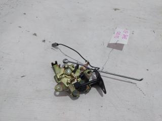 Замок багажника TOYOTA VISTA SV30 2 ракурс