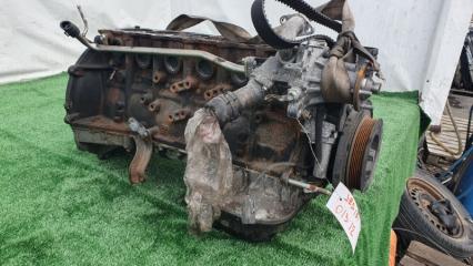 Блок цилиндров TOYOTA CROWN JZS151 1JZ-GE 4 ракурс
