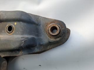 Балка под двс MITSUBISHI GRANDIS NA4W 4 ракурс