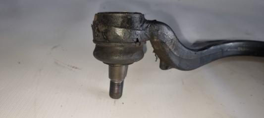Рычаг правый передний MITSUBISHI DIAMANTE F31A 5 ракурс