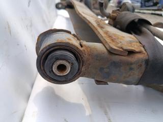 Балка подвески задняя TOYOTA NADIA SXN10 4 ракурс