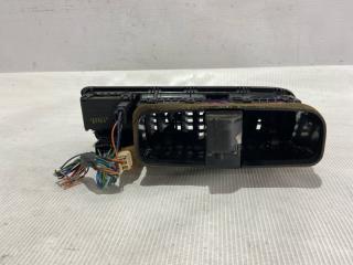 Часы TOYOTA CRESTA JZX100 4 ракурс Часы TOYOTA CRESTA JZX100 4 ракурс