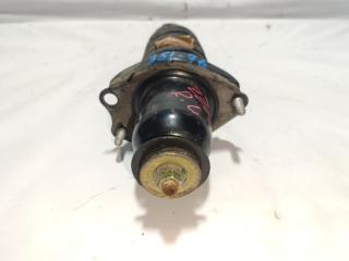 Стойка левая задняя TOYOTA VOLTZ ZZE136 4 ракурс
