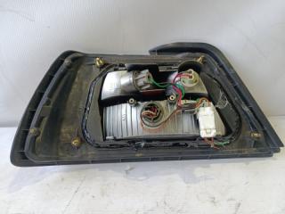 Стоп-сигнал правый NISSAN BLUEBIRD QU14 4820 4 ракурс