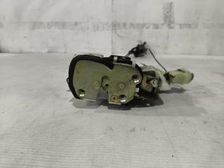 Замок двери правый задний TOYOTA HARRIER MCU10 2 ракурс