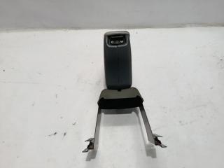 Бардачок между сиденьями TOYOTA PLATZ NCP12 4 ракурс Бардачок между сиденьями TOYOTA PLATZ NCP12 4 ракурс
